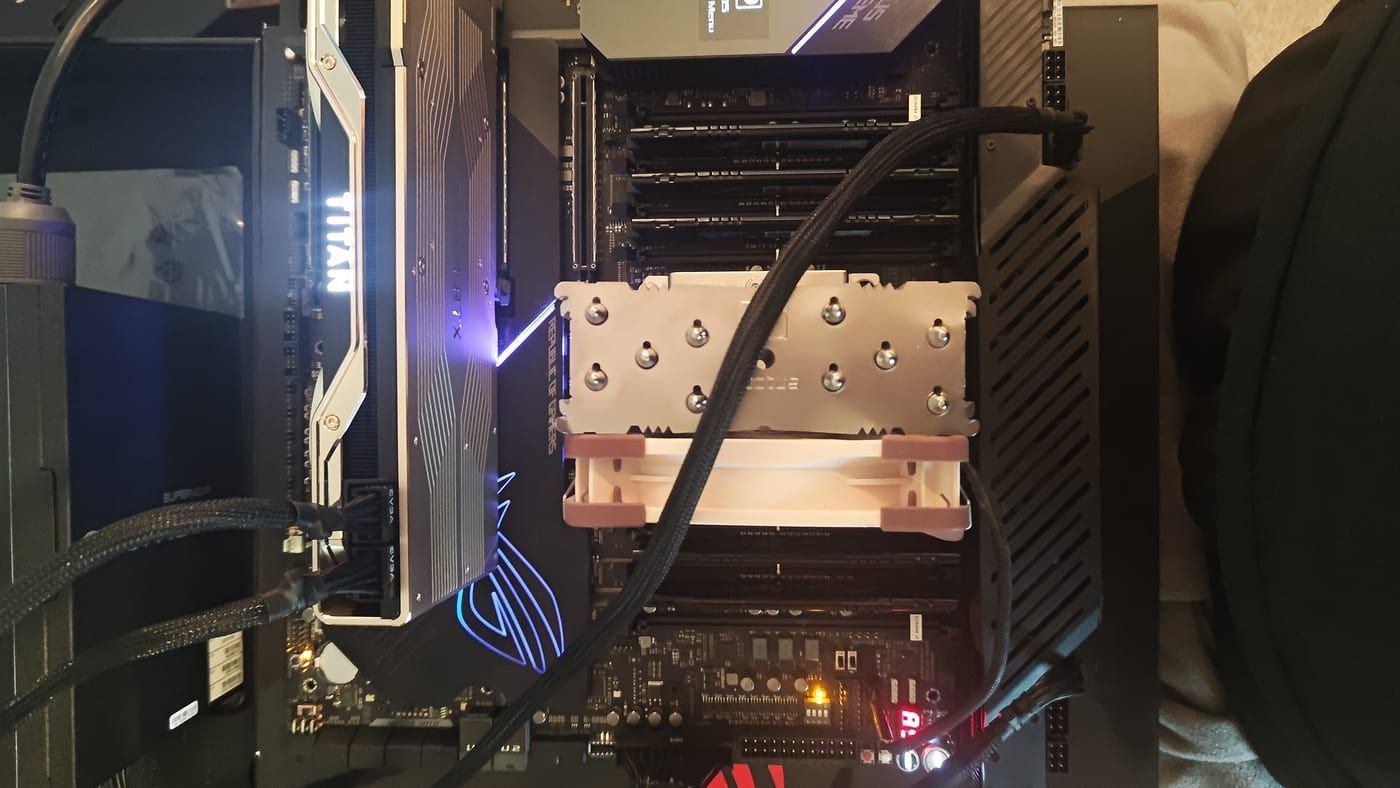 Full build - ROG Dominus Extreme with Titan RTX installed, ROG logo glowing blue, Titan backlit