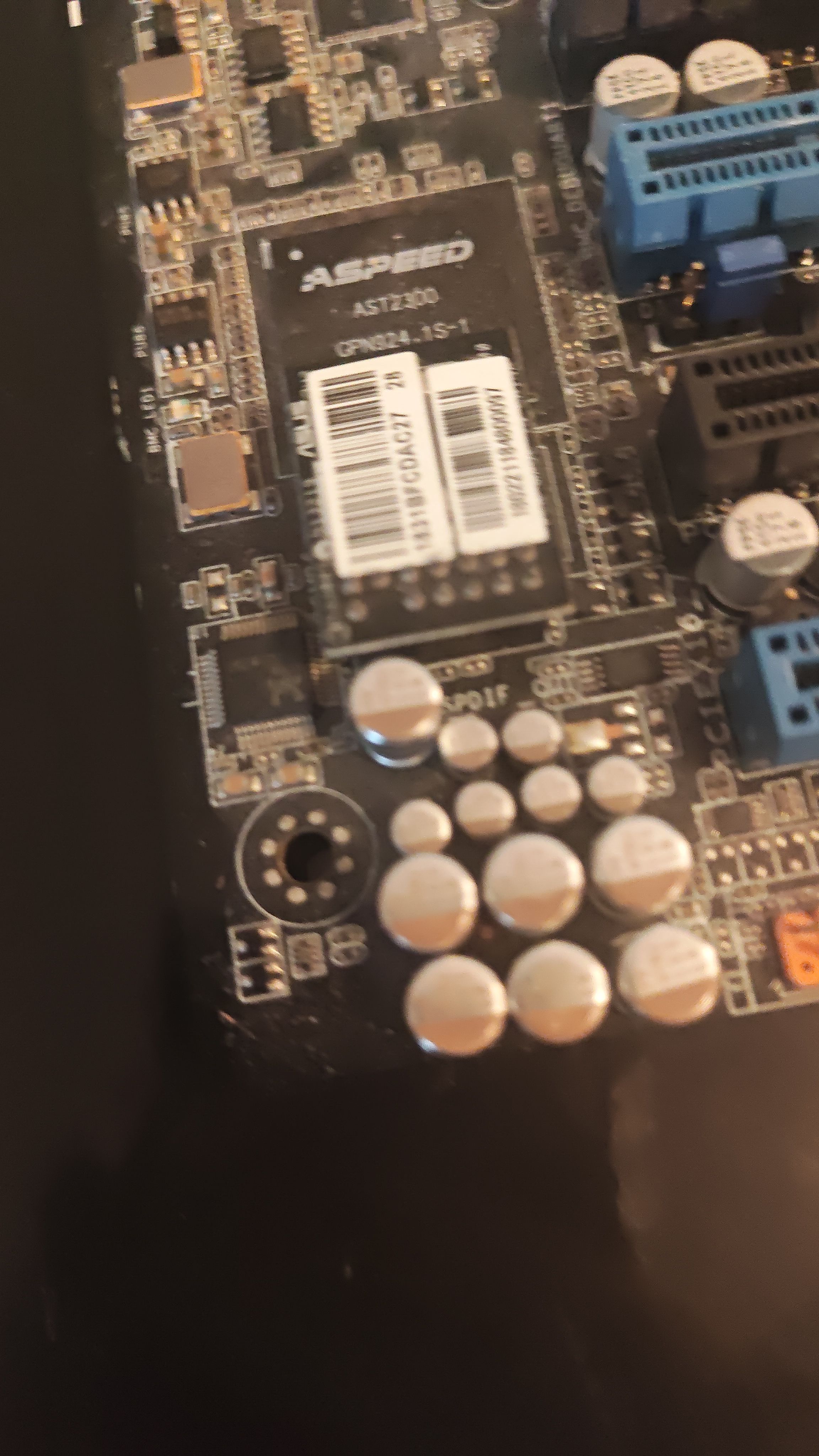 ASPEED IPMI controller on the Z9PE-D8 WS — still unused