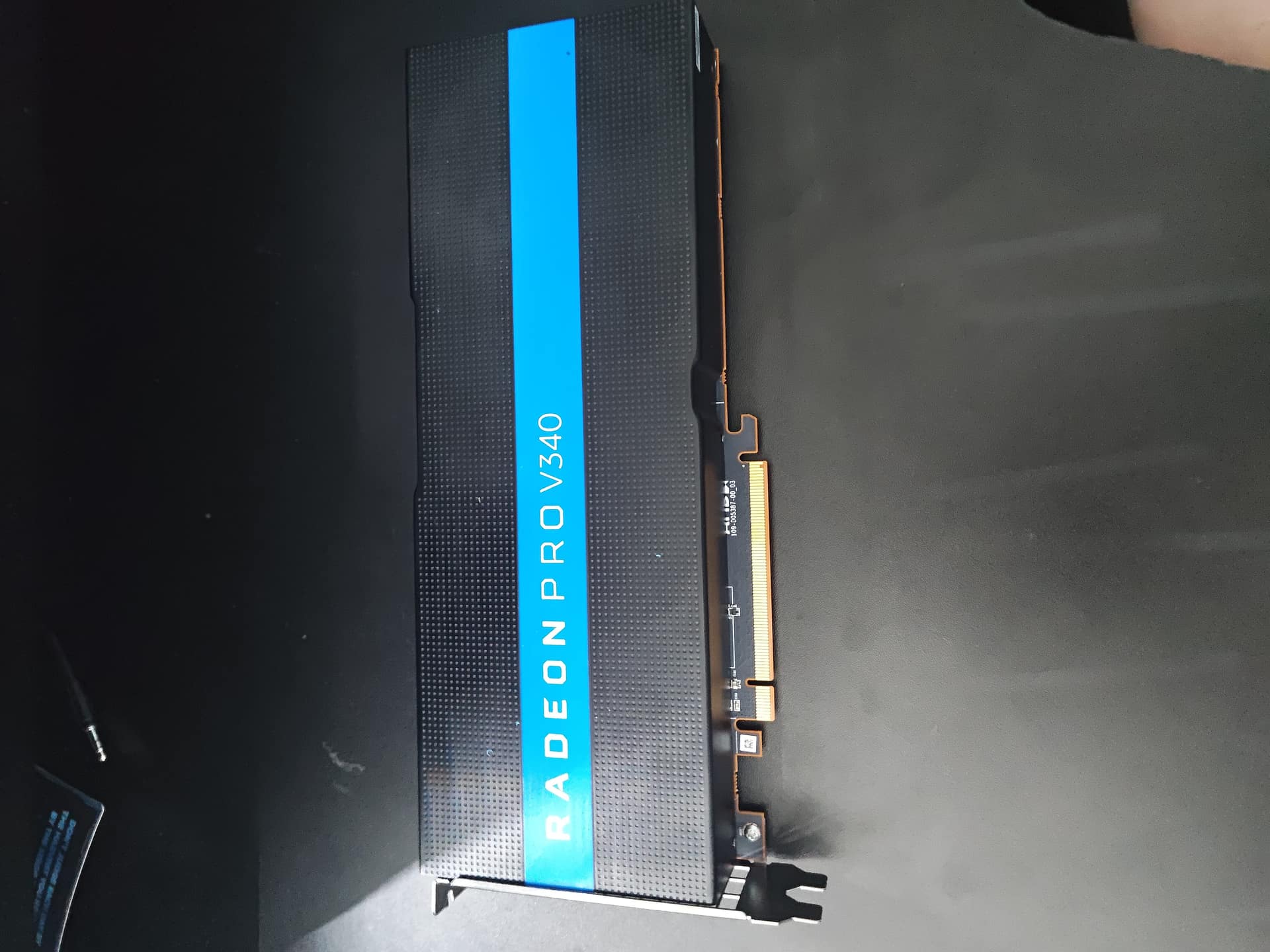 AMD Radeon Pro V340L