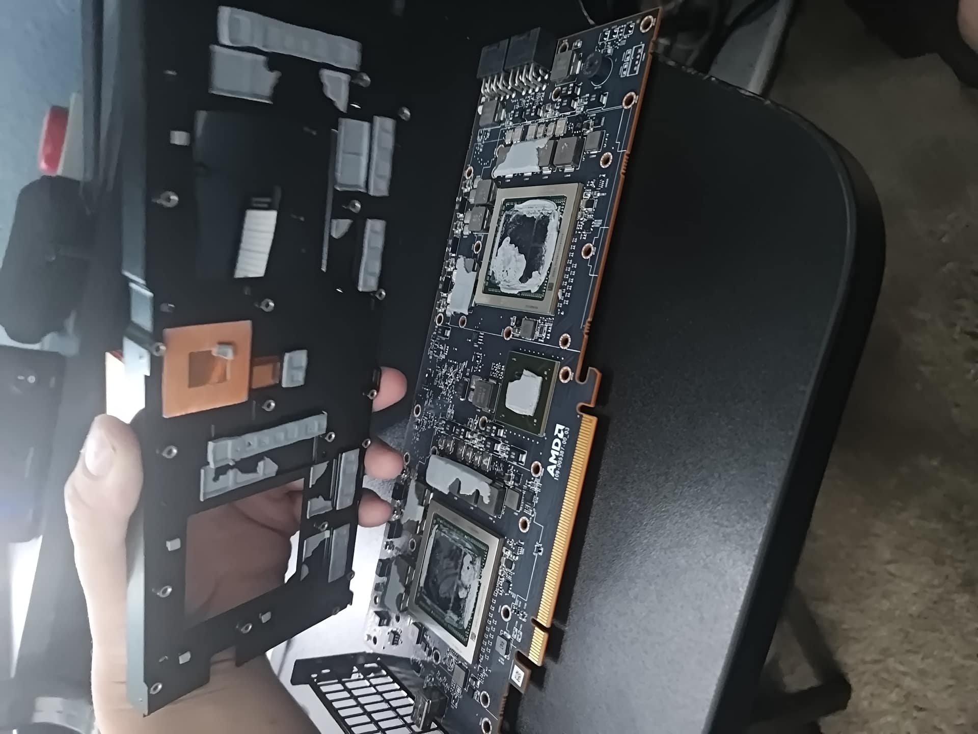 VRM heatsink being removed from V340L